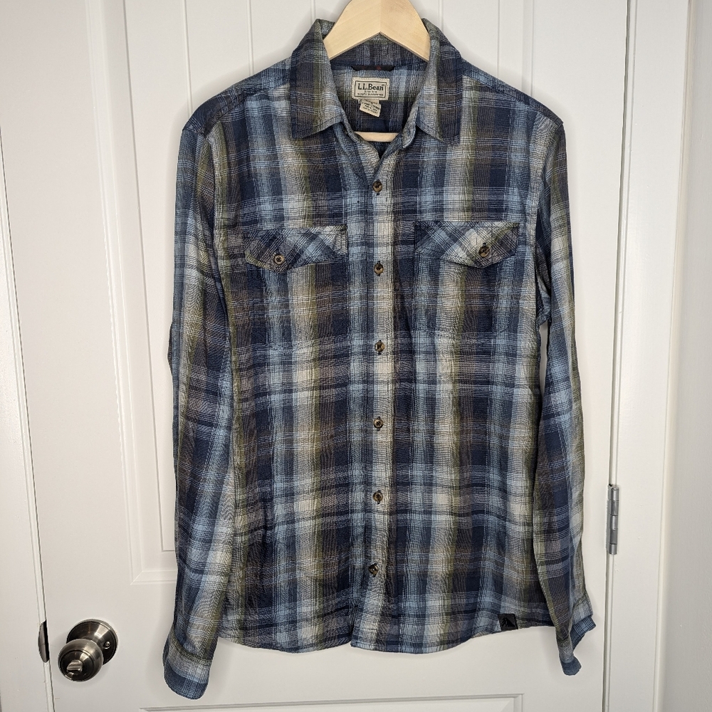 LL Bean shirt 296960 long sleeve plaid button-down shirt men's size M